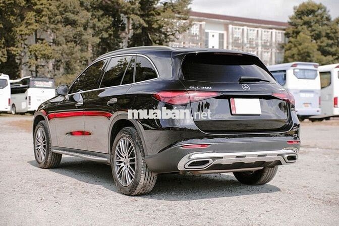 Một chiếc xe , ba lý do bạn không thể bỏ qua?!