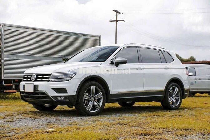 VOLKSWAGEN TIGUAN LUXURY S 2023 ODO 29000km