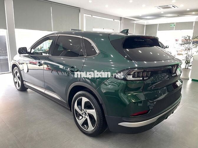 VinFast VF8S 2024 Xanh rêu- 15000 km
