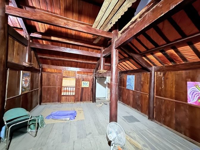 Biệt thự gỗ lim, Nguyễn Thị Thập, 180m2, 15.49 tỷ