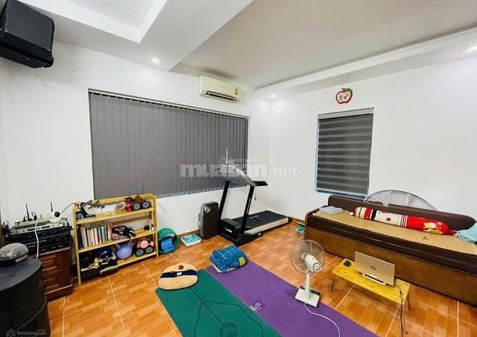 Siêu hiếm Huỳnh Văn Bánh, PN - 4TỶ850 Gần BV An Sinh - hẻm rộng 5M