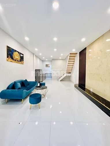 Nhà hẻm xe hơi Đường CÔ BẮC , Quận 1. DT 49m2 - Giá 2 tỷ 950