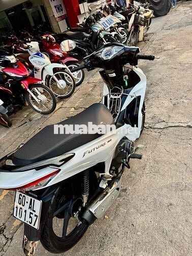 🟡🟡 Future trắng  đký T10/2024 siêu mới chính chủ