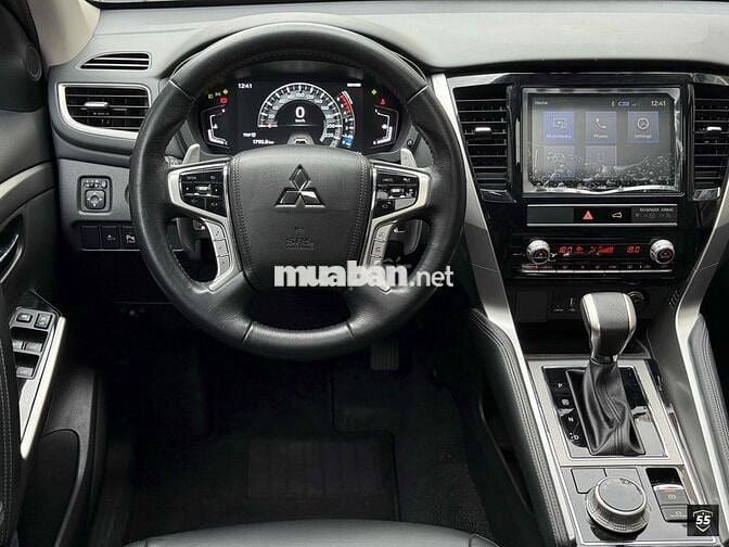 Mitsubishi Pajero Sport 2021 4x4 AT Premium - 3100