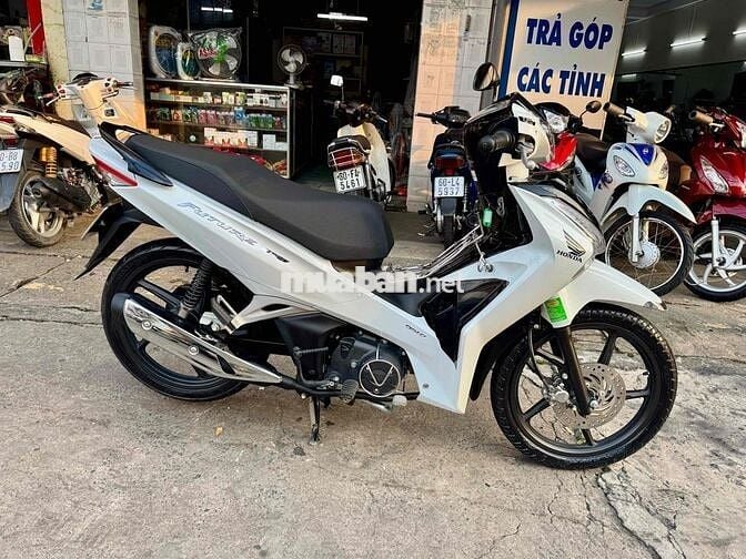 🟡🟡 Future trắng  đký T10/2024 siêu mới chính chủ
