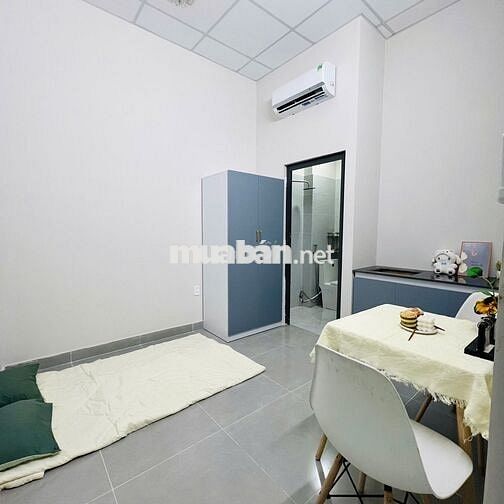 STUDIO CAO CẤP CỬA SỔ HÀNH LANG NGAY HIỆP BÌNH