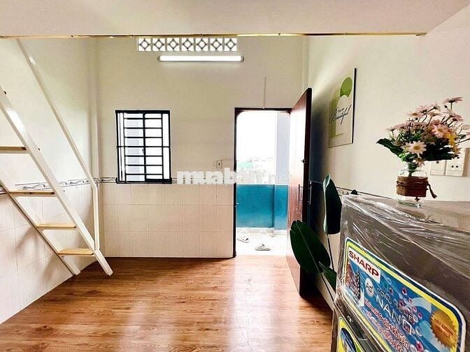 PHÒNG SIÊU RỘNG - GÁC CAO - FULL NỘI THẤT -MỚI XÂY GẦN NGÃ TƯ GÒ MÂY