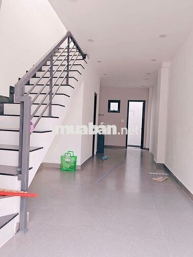 NHÀ NGUYÊN CĂN 2 PN 2WC MỚI XÂY ĐẸP MỚI 100℅, Q7.