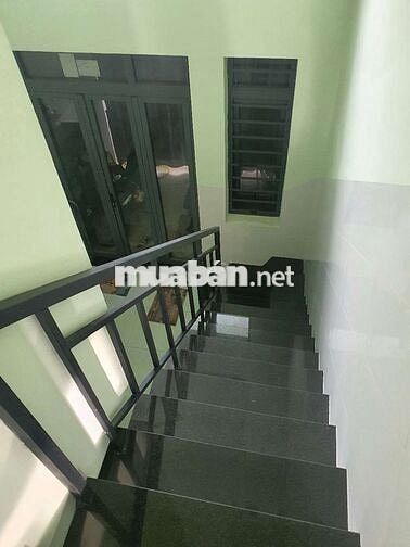Cho thuê nhà nguyên căn mặt tiền ql13