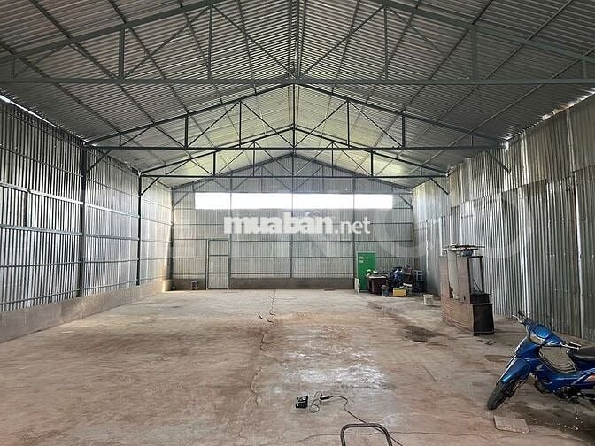 Kho xưởng 290m² trong cụm kho KV3 gần cầu Ba Láng, lộ Container