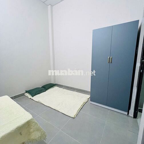 STUDIO CAO CẤP CỬA SỔ HÀNH LANG NGAY HIỆP BÌNH