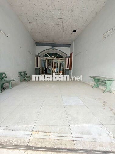 🏘️ Nhà Mặt Tiền 210m2,3phòng, gác lửng, Thị trấn Hóc Môn 🏘️