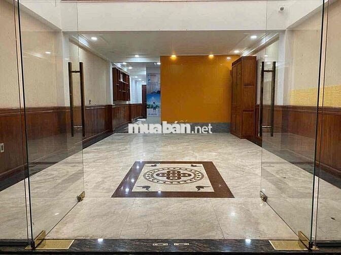 CHO THUÊ NHÀ MẶT TIỀN HOÀNG HOA THÁM SIÊU ĐẸP