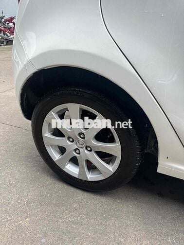 Mazda 2 hatchback 2014 1.5 AT - 116000 km bao ngon