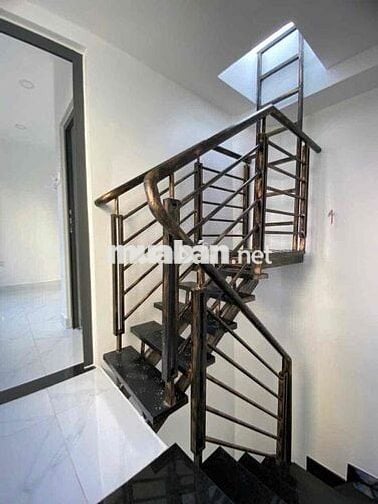 NHÀ MỚI KHU PHAN XÍCH LONG - 2PN3WC - GIÁ RẺ GẦN TRUNG TÂM