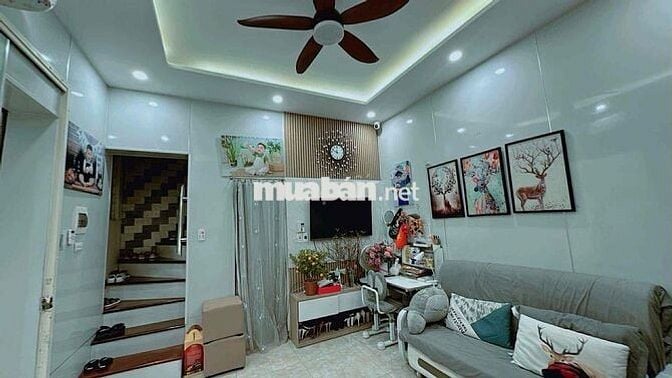 cho thuê nhà riêng ngõ lệnh cư 2 tầng giá 8tr5