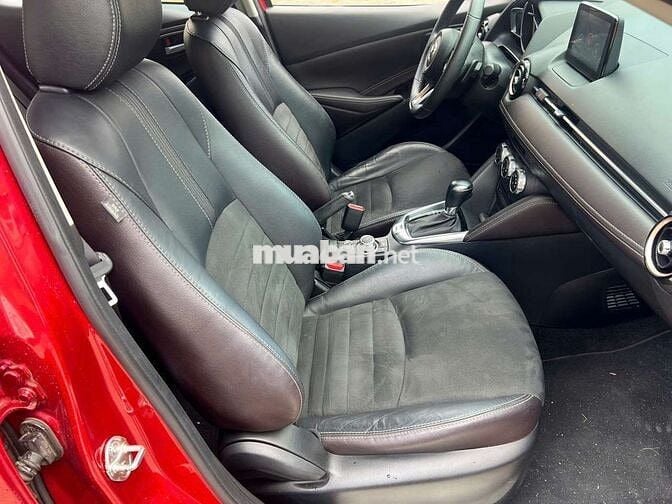💙💙 Mazda 2 2019 Premium Sedan - 15000 km