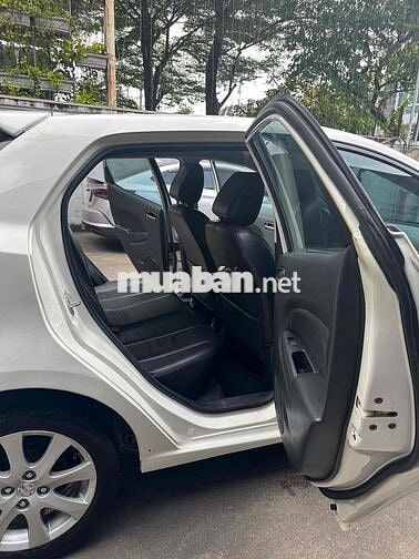 Mazda 2 hatchback 2014 1.5 AT - 116000 km bao ngon