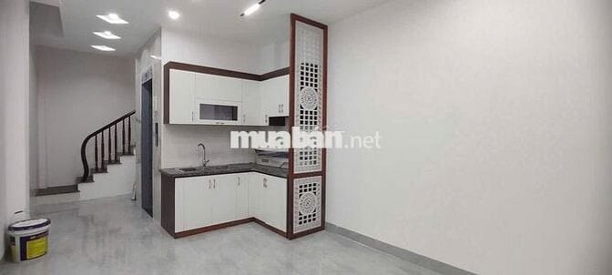 Nhà 5 tầng tại khu đô thị xa la có thang máy giá chỉ 7,9 tỷ