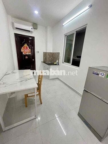 Căn hộ Studio- 28m2- Full Nội Thất -Thang Máy-Phú Nhuận-phan đăng lưu