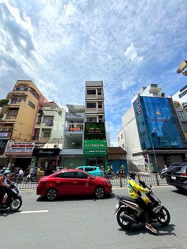 BÁN NHÀ MẶT TIỀN : 451 HAI BÀ TRƯNG - P. 8 - Q. 3 - TPHCM