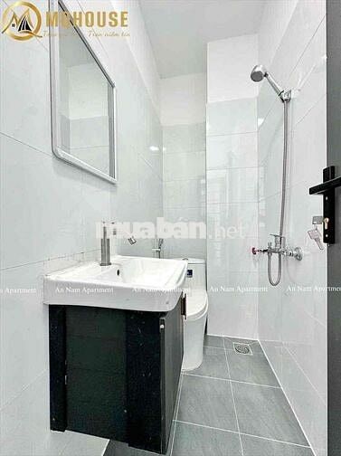 🌇 PENTHOUSE MỚI KHAI TRƯƠNG – NGUYÊN TẦNG RIÊNG – TÁCH BẾP, BAN CÔNG