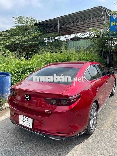 Mazda 3 2021 1.5L Luxury - 68000 km
