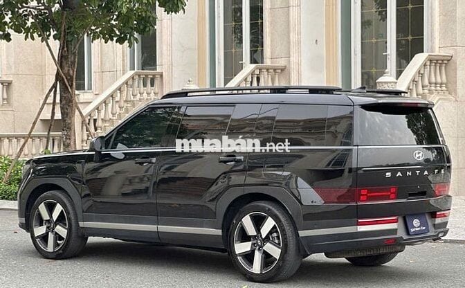 Hyundai Santa Fe 2024 Prestige 1,8v km Chỉ 1099.đ