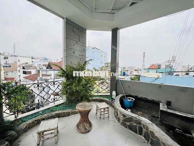 Căn Penhouse 50m2 FullNT Có Ban Công Sân Vườn Rộng Thoáng Ngay PXL