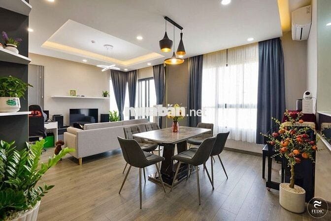 Cho thuê căn hộ Emerald 3pn2wc,112m2,full NT  giá 20tr, view công viên
