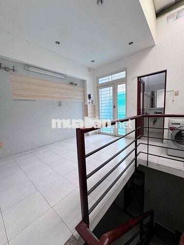 🏠CHO THUÊ nhà nguyên căn đường Nguyễn Sỹ Sách, Tân Bình, 1 trệt 2 lầu,