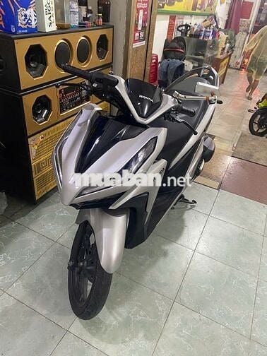 Honda Vario 2024 biển 62, mới 99%