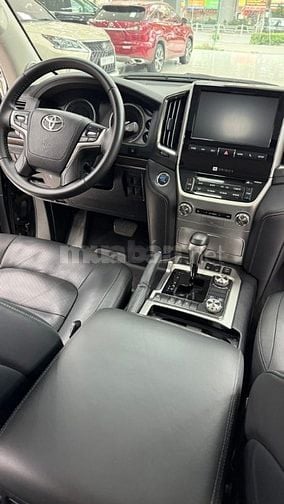 Bán Toyota Land Cruiser 4.6V8, sản xuất 2020. Xe cực đẹp.