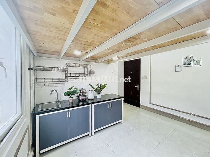 GÁC LỬNG TIỆN NGHI, CỬA SỔ THOÁNG 5' ĐI ĐH VĂN HIẾN CV ĐẦM SEN TÂN PHÚ