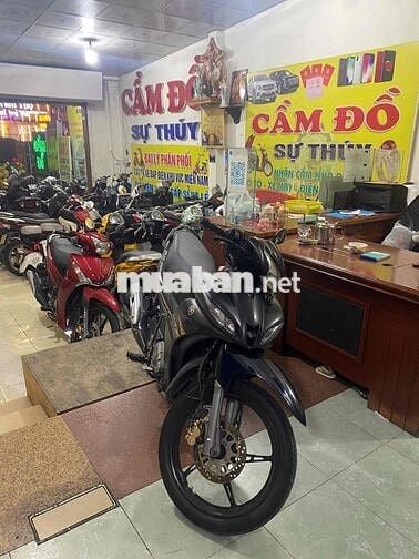 cầm đồ bán thanh lý xe Zin đẹp êm ru đẹp