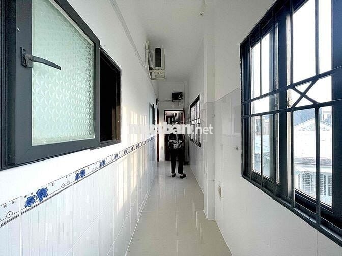PHÒNG TRỌ CAO CẤP SẴN NỘI THẤT _ KHU VỰC CẦU VƯỢT LINH XUÂN