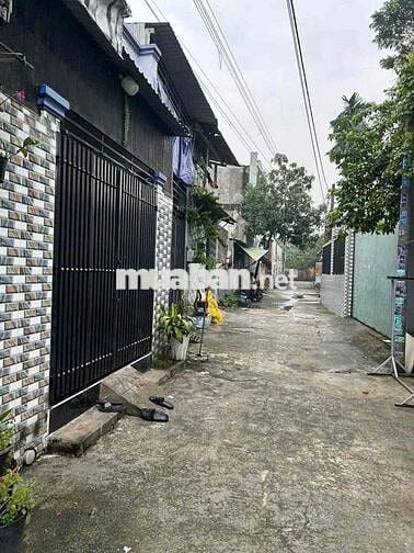 Nhà đẹp 4*11m 2PN hẻm 4m ô tô 2/ ngắn Phạm Thị Nghĩ Ấp 6 Vĩnh Lộc A