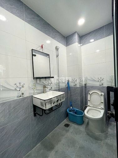 Bán nhà HXH gần Aeon Tân Phú 2Tầng Đẹp SHR chỉ 2,85 tỷ TL