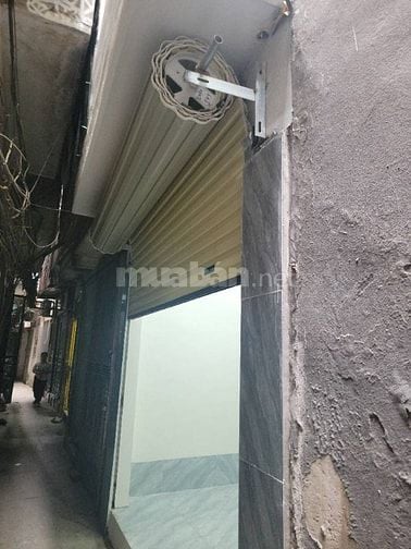 Bán nhà phố Bạch Mai , ngõ Ba gác thông 15m, 4 tầng giá 2,1 tỷ 