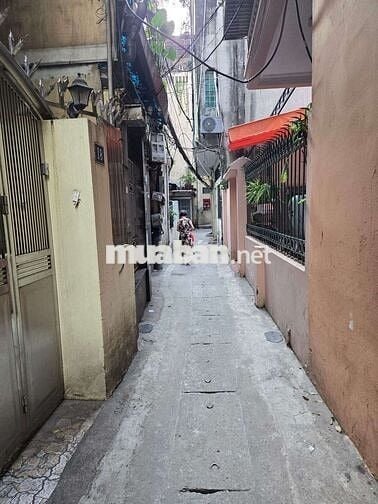 TT BA ĐÌNH - LÔ GÓC - BA GÁC QUA NHÀ - 4 TẦNG DÂN XÂY TT BA ĐÌNH - LÔ GÓC - BA GÁC QUA NHÀ - 4 TẦNG DÂN XÂY