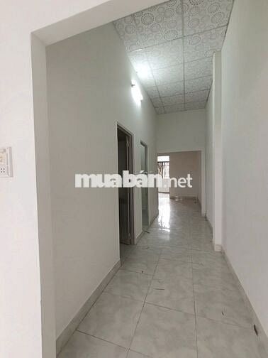 BÁN GẤP NHÀ 88M2 FULL THỔ CƯ NGAY NGÃ 3 MỸ HẠNH 1TY039TR SỔ HỒNG RIÊNG