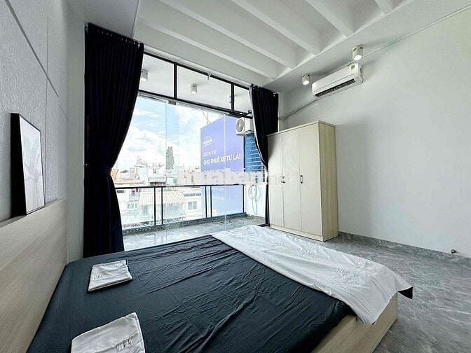 CHO THUÊ CĂN HỘ STUDIO BAN CÔNG CMT8 QUẬN 10,CV LÊ THỊ RIÊNG,RỘNG 30m2