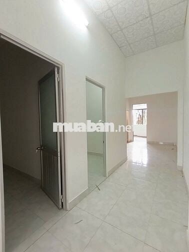 BÁN GẤP NHÀ 88M2 FULL THỔ CƯ NGAY NGÃ 3 MỸ HẠNH 1TY039TR SỔ HỒNG RIÊNG