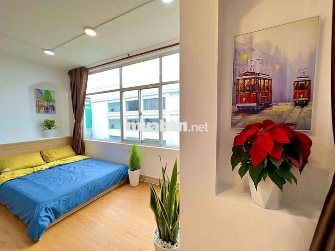 Căn hộ full nội thất thoáng mát Trần Hưng Đạo Quận 5