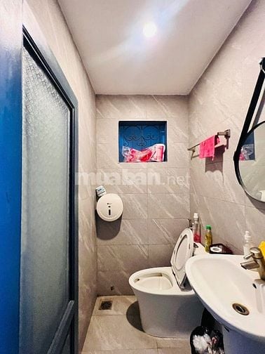 Nhà Ngõ 34 Hoàng Cầu - Gần Hồ Ô Tô Đỗ Cửa - 55m2* 4 tầng - Kinh Doanh