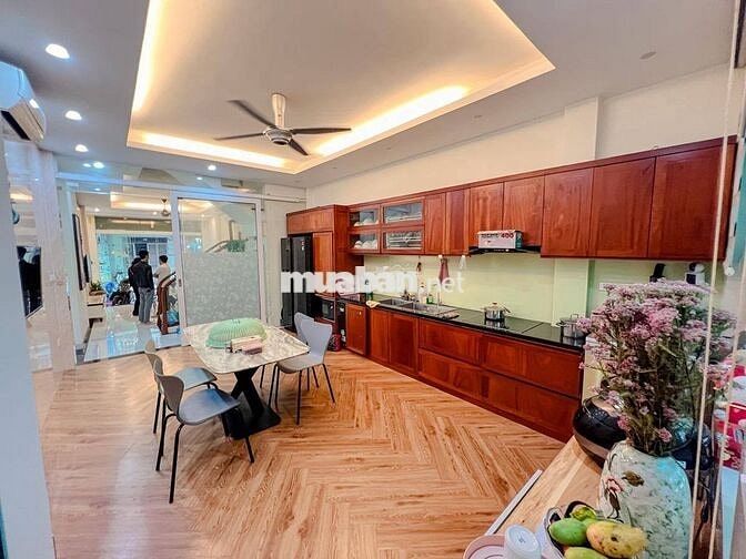 BÁN NHÀ THANH XUÂN - MẶT PHỐ - VIEW HỒ - OTO TRÁNH - Ở NGAY