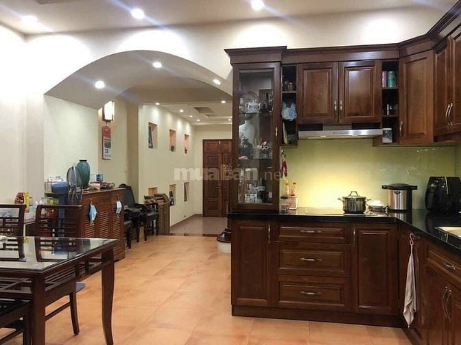Bán nhà chính chủ ngõ 121 Thái Hà 63m* 6 tầng MT 4,7m rao 28,35 tỷ 