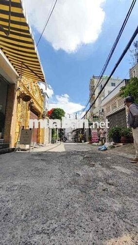 Bán nhà mặt tiền gần 70m2 - Phường Tân Quý - Tân Phú - chỉ nhỉnh 6 tỷ