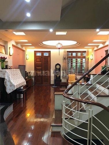 Bán nhà chính chủ ngõ 121 Thái Hà 63m* 6 tầng MT 4,7m rao 28,35 tỷ 