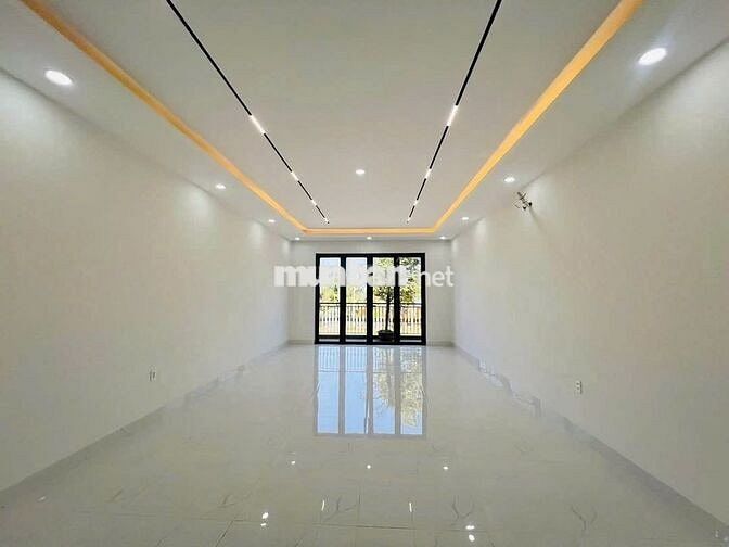 Bán nhà phố mặt tiền Hà Huy Tập - đầy đủ nội thất - khu đô thị Ân Phú